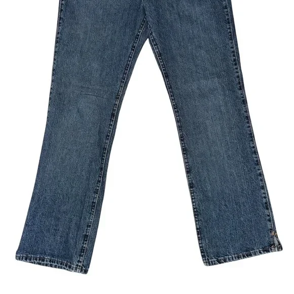 Wrangler Straight Leg Juniors Womens Jeans 11 12 32 Medium Wash Pockets Logo - Picture 4 of 8